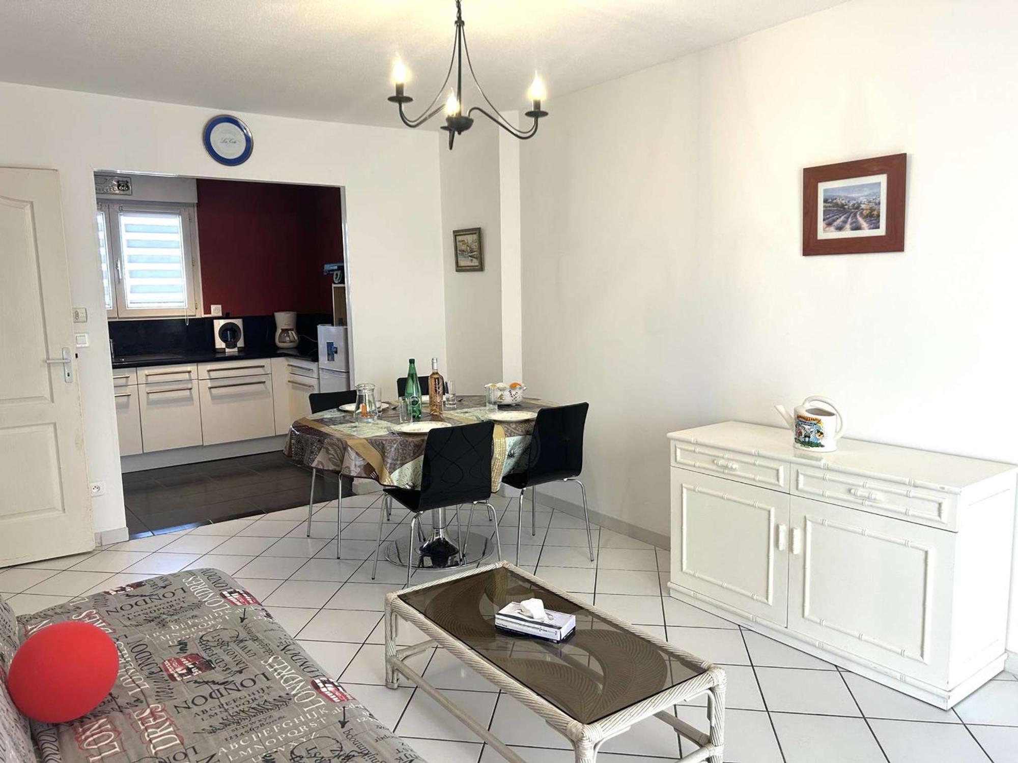 Appartement Lumineux 2 Pieces, Terrasse Au Sud, Parking Prive A - Fr-1-226a-203 *